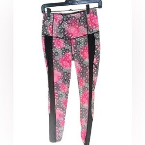 Victoria’s Secret Active Black & Pink Leggings Size S Workout Athleisure